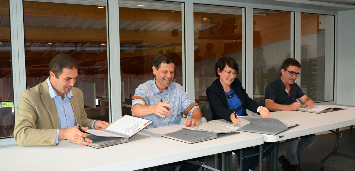 Tennis de Table Espalion Aveyron. “Ping” : Une convention signée entre club, com'com, mairie et Ligue Occitanie
