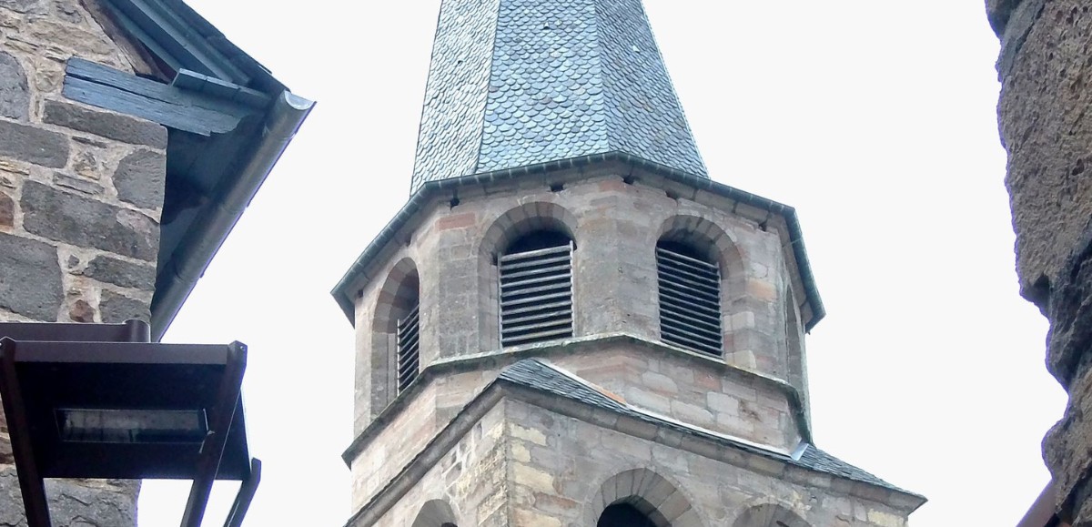 Histoire. L’église Saint-Côme-et-Saint-Damien  de Saint-Côme-d’Olt 