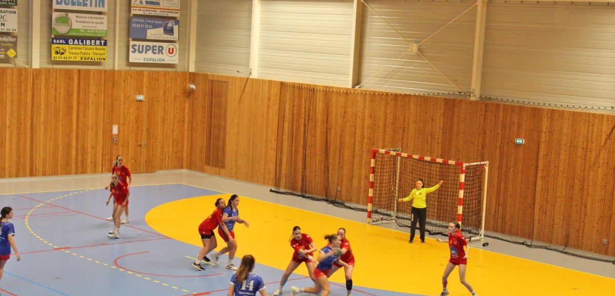 Handball. Carton plein pour le HBCE 