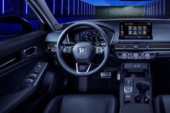 Honda Civic e : HEV. Génération hybride