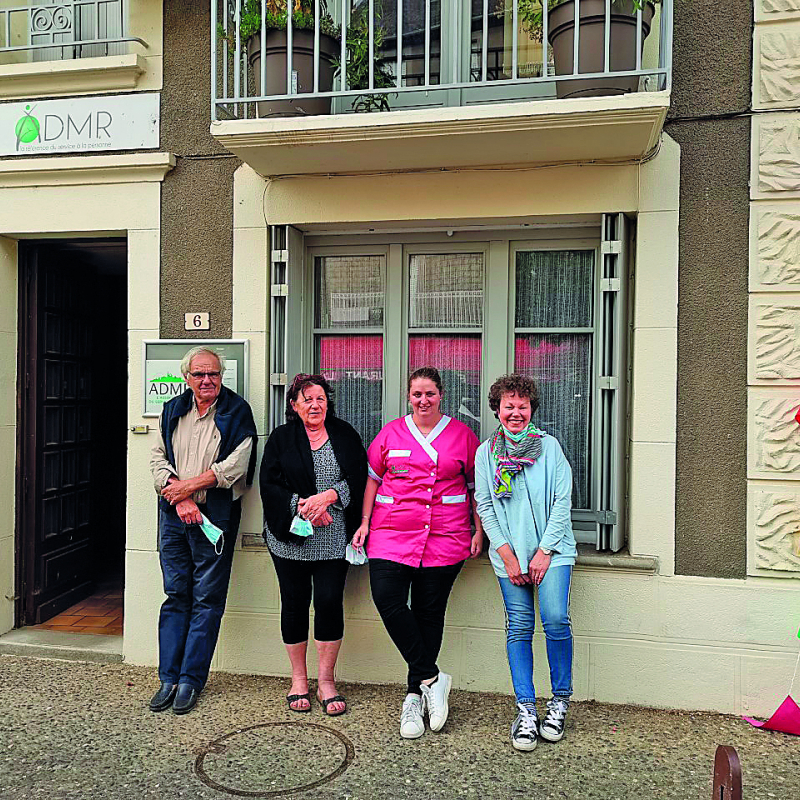 Christian Conquet et Josyane Jourde, bénévoles, Sophie Bonal,et Fabienne Besombes-Palous, secrétaire. - Sylvie Daynac