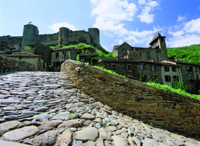 Brousse-le-Château (© Kazutoshi Yoshimura-LPBVF) - Kazutoshi Yoshimura - Les Plus Beaux Villages de France