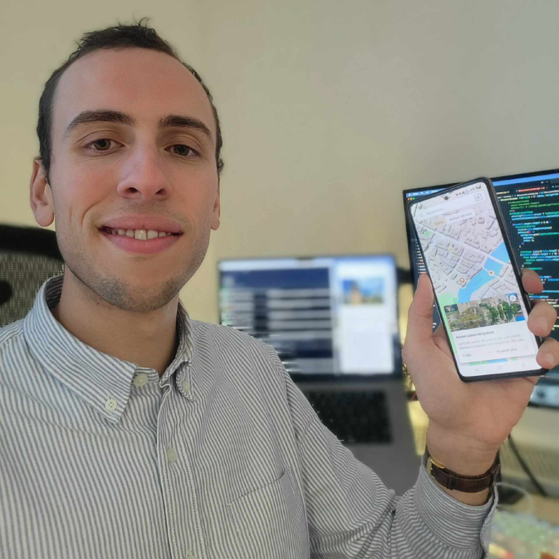 Grégory Alary, développeur d'applications mobiles et passionné de patrimoine.