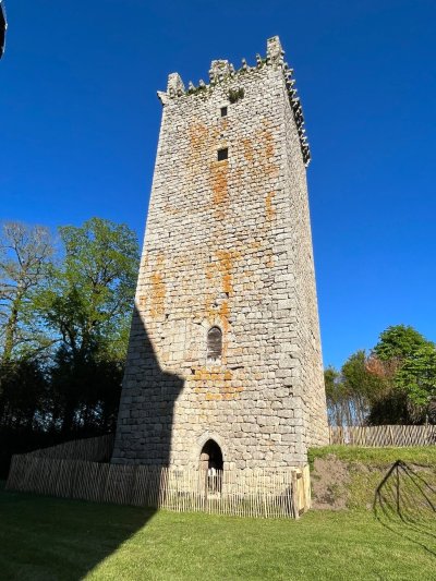 Tour de Sénergues.