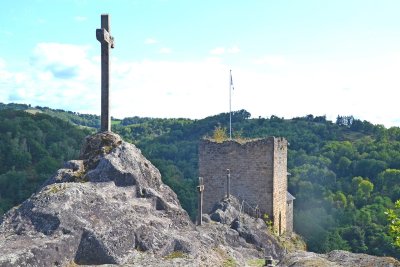 Le chemin de croix sur l'ancien cap barré - photo Philippe Delage.