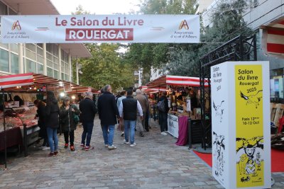Le marque-page du Salon du livre Rouergat réalisé par Natacha Decroix.
